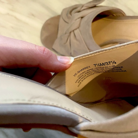 Vince Camuto Sharrey Mule Sandals - Picture 3 of 7